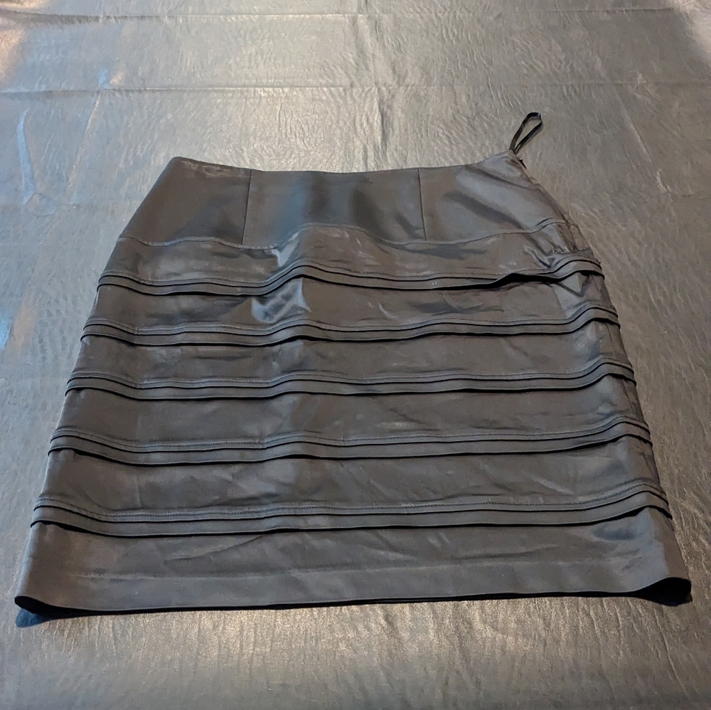 Calvin Klein L Black Pencil Skirt